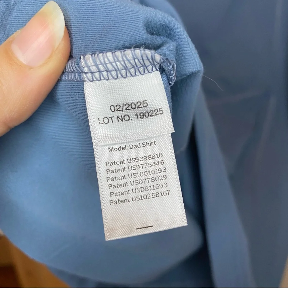 LALABU Men’s The Dad Shirt Baby Front Pouch Short Sleeve Brook Blue Sz Medium - Picture 12 of 14